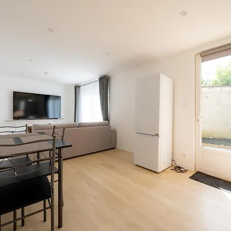 아파트 L'escapade Doullennaise - Grand Pour 4 *